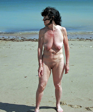 Naughty nude mature women outdoors