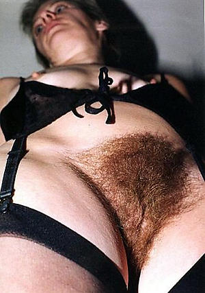 Free unshaved mature pussy