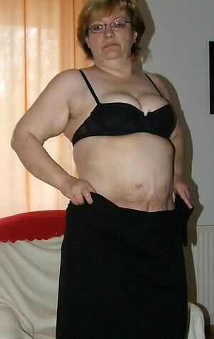 Amateur pics of mature amateur moms