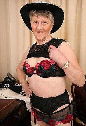 Down in the mouth naked grandma updated weekly pics