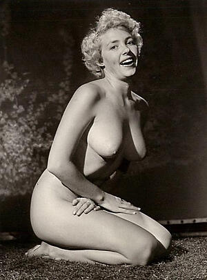 Amateur vintage mature galleries