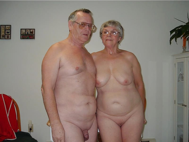 Nude old couples